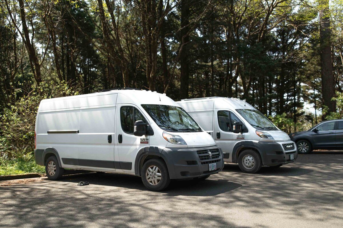 van-life-elopement-oregon-coast-indian-beach-3