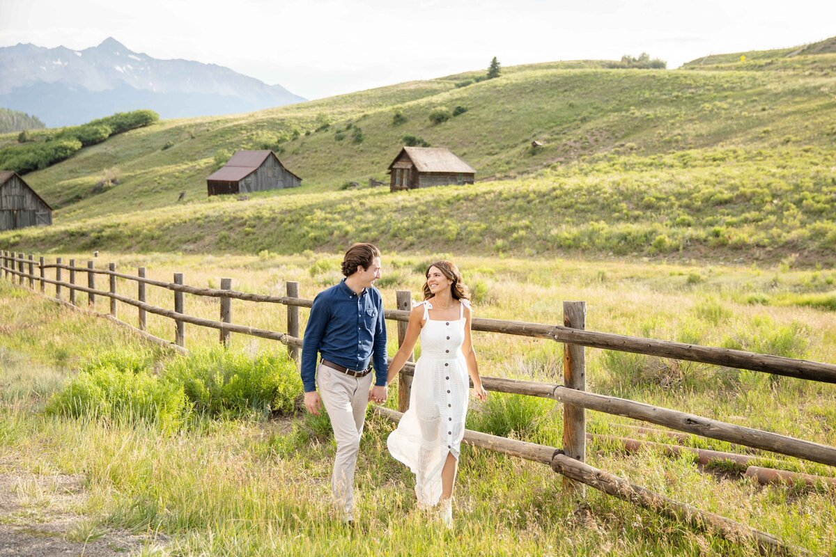 telluride engagement photographer | Lisa Marie Wright Photography