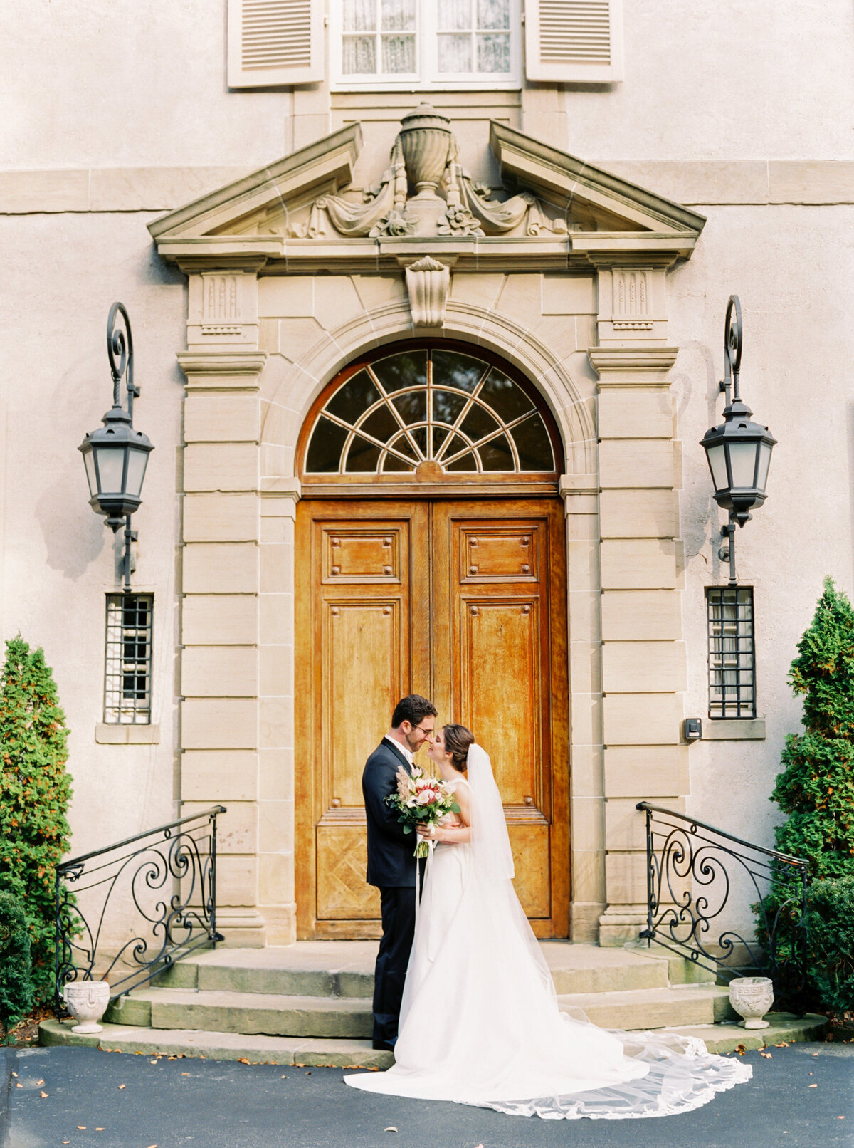Tiffaney Childs-Newport Wedding Photographer-Lori + Christopher-Glenmanor House Wedding-25