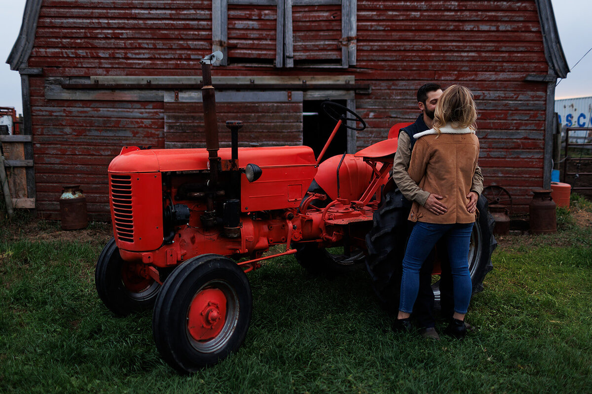 B2 Engagement - Momma Penguin Photography-175