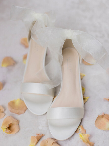 love_tree_studios_-capital_bluffs_wedding_0002b