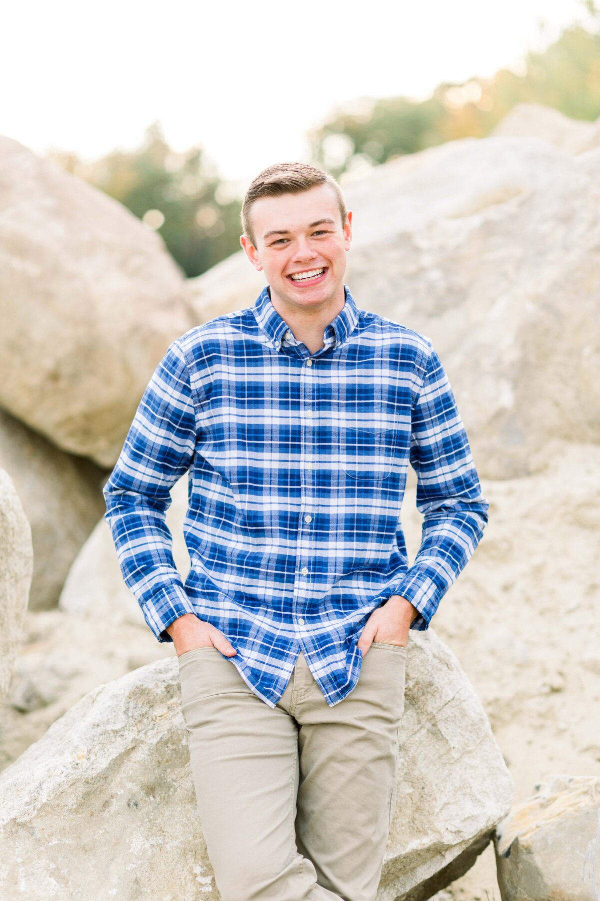Alyssa Joy Gordon . New Hampshire Portrait Photographer . Senior Portraits . Family Portraits-25