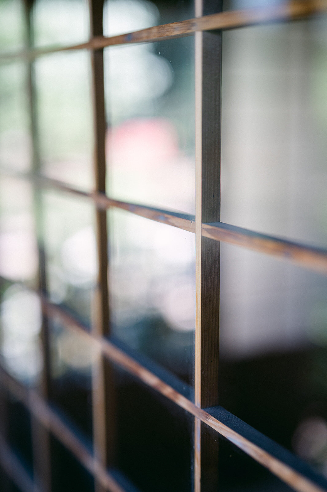 studio-dukesa-amy-huang-fine-art-destination-wedding-film-photography-showit-design-partner-hakone-8