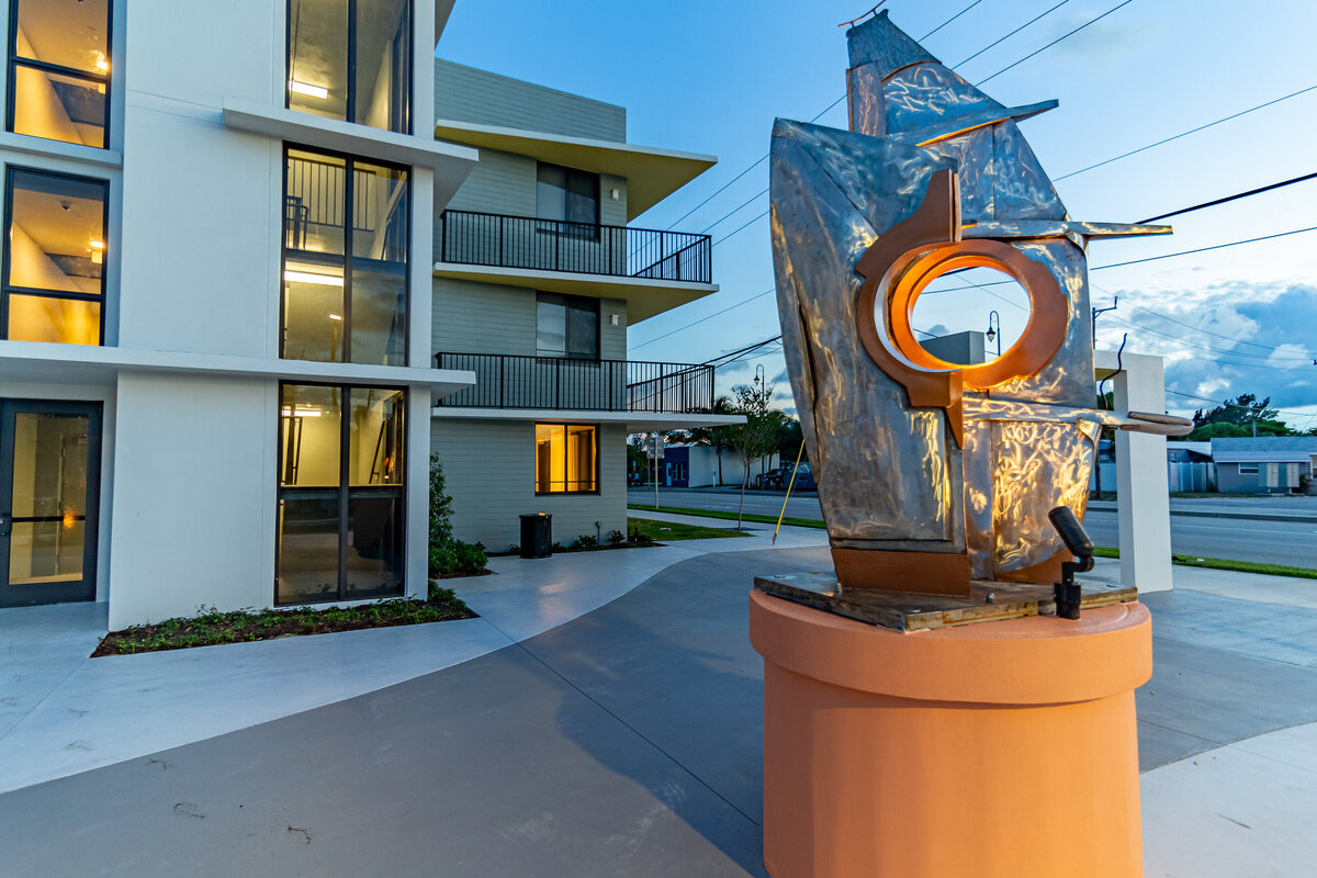 062524BERKELYPALMBEACH-9