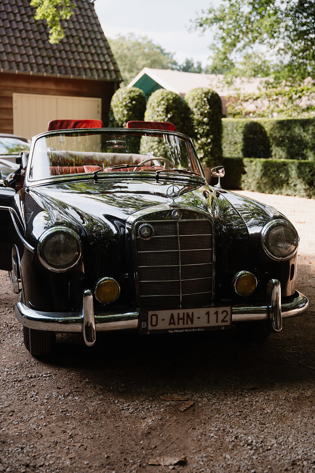 luxurious-royal-like-wedding-belgium-00038
