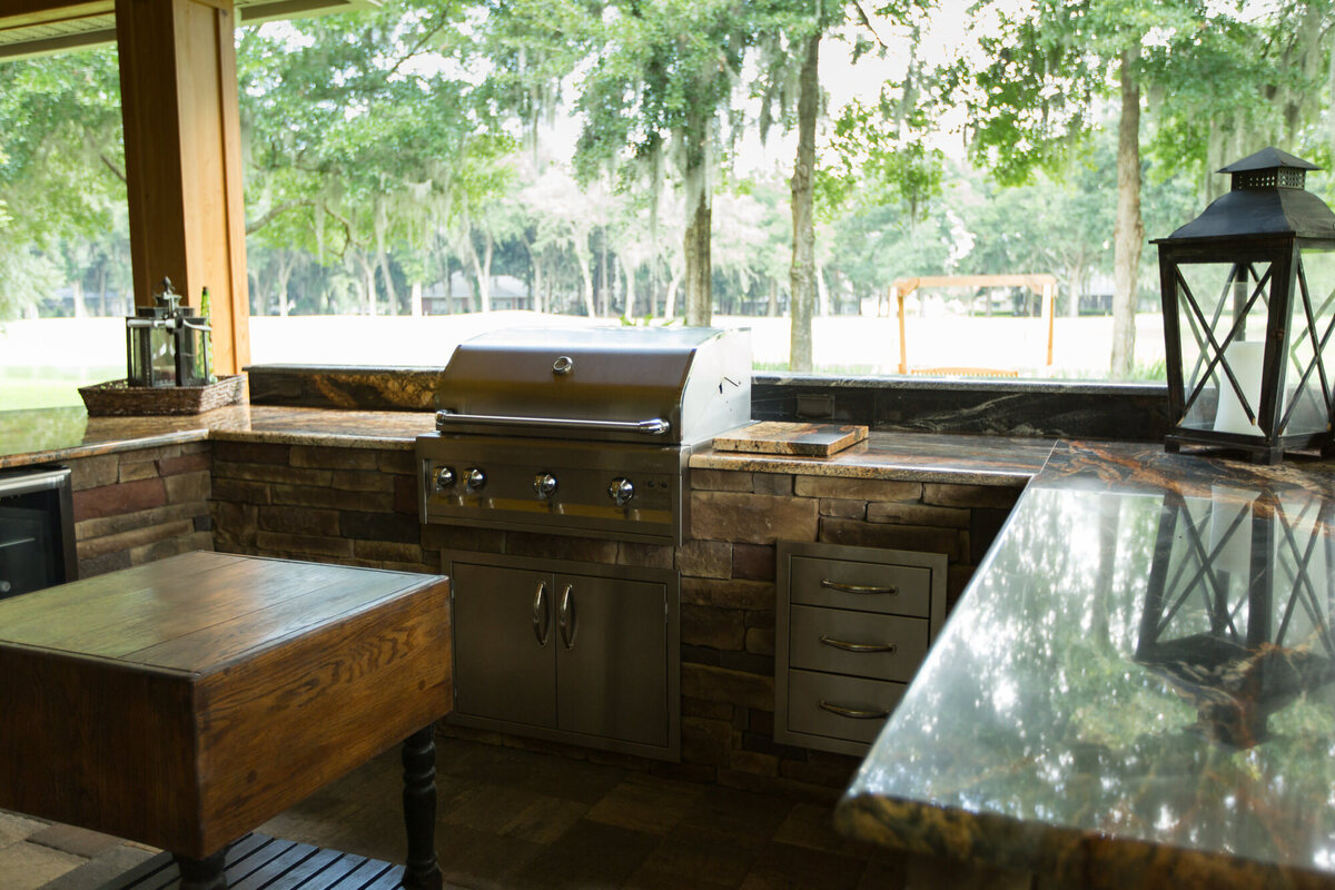 North Florida outdoor kitchen