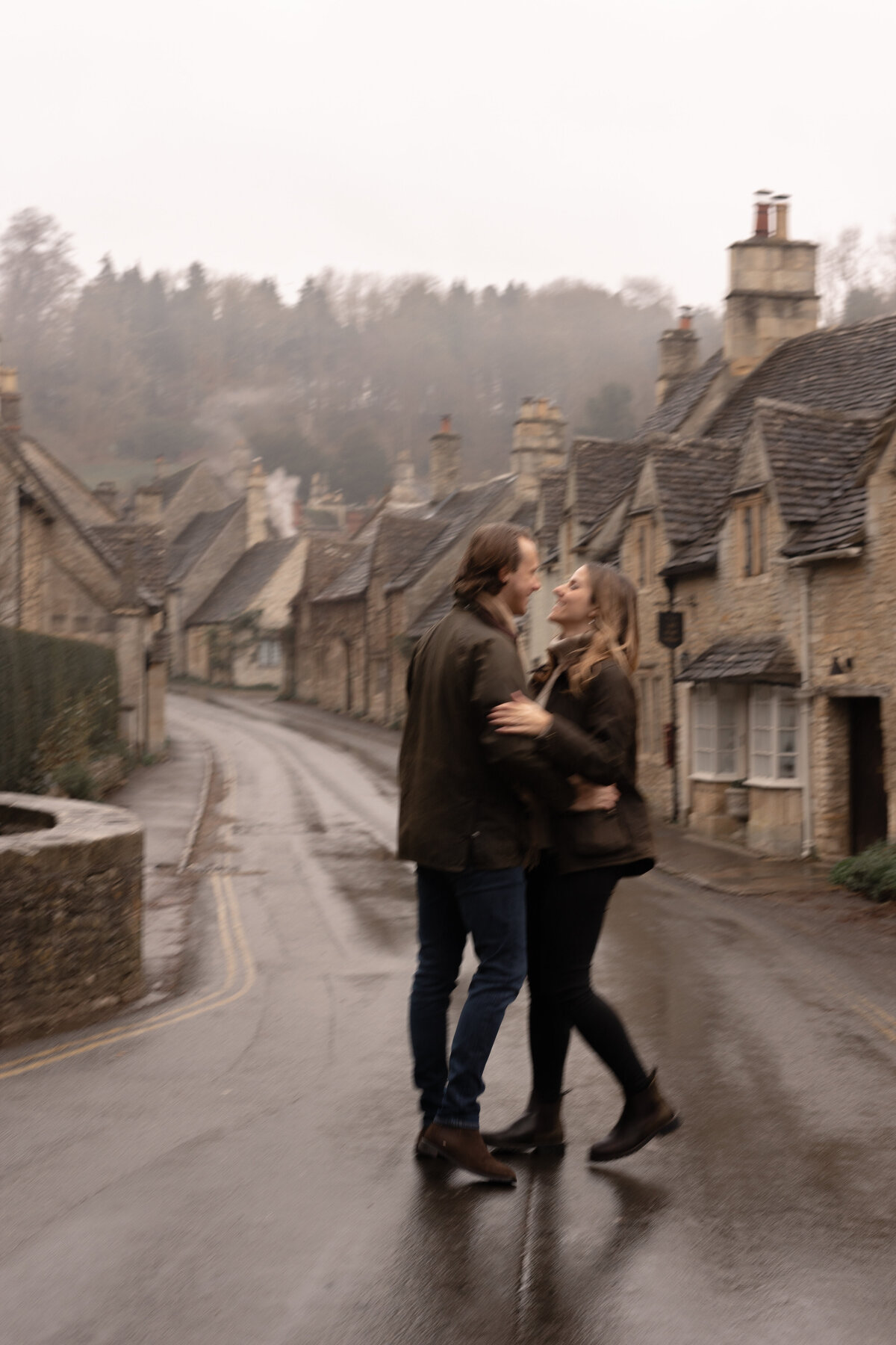 Autumnal engagement portraits in Castle Combe