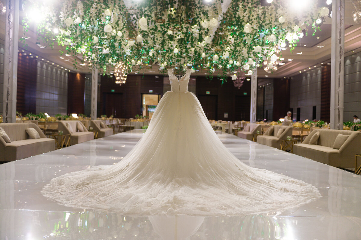 ALOFT-ABU-DHABI-EMIRATI-WEDDING-PHOTO-SASKIA-MARLOH-FEMALE-PHOTOGRAPHER-85