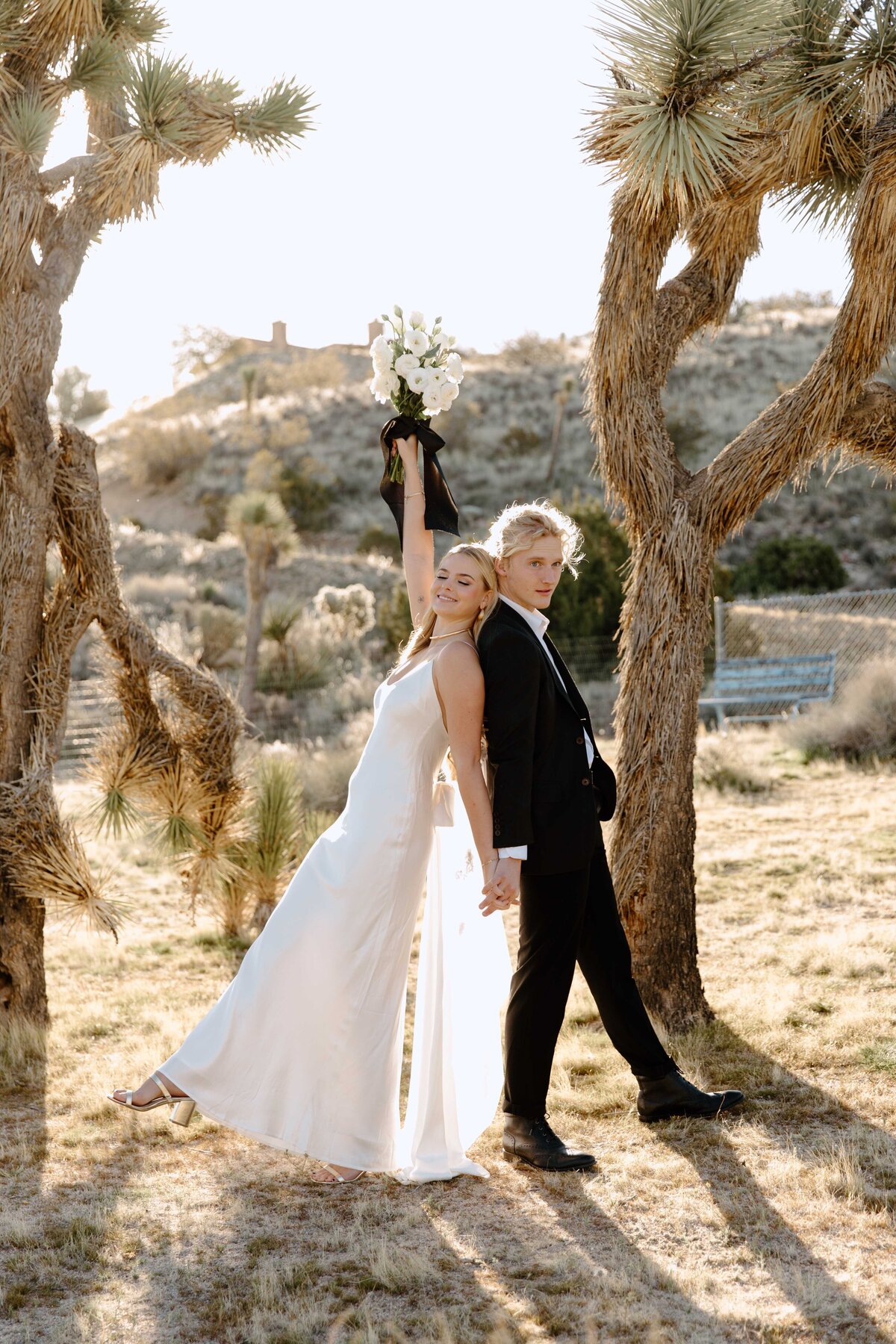 Elegant-Joshua-Tree-Elopement_0815