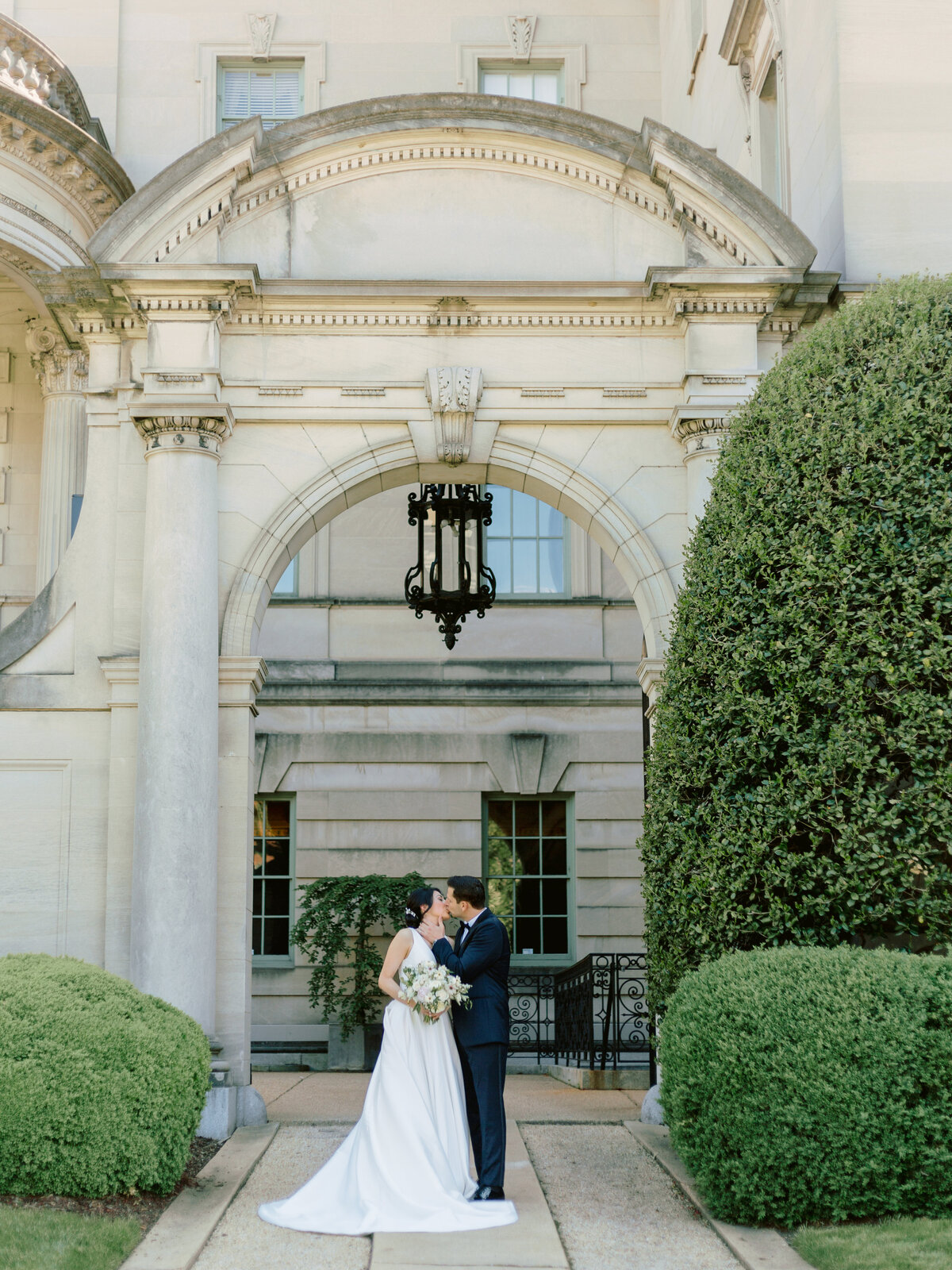 C+E_Larz Anderson House_Luxury_Wedding_Photo-24