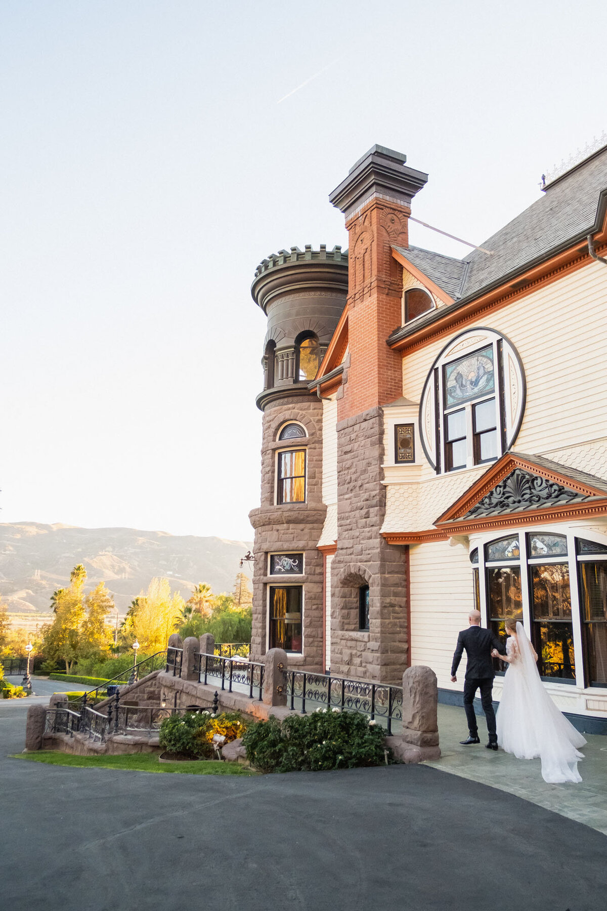 romantic-whimsical-newhall-mansion-estate-wedding-25