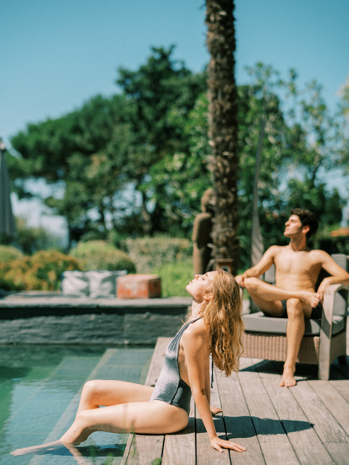 Editorial-pool-couple-session-15