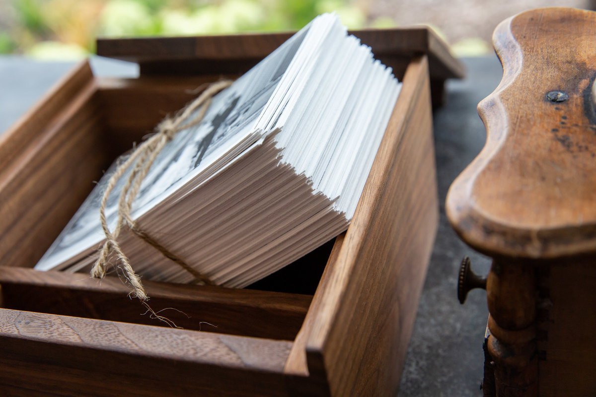 A close up of the wood details of a keepsake wedding box.