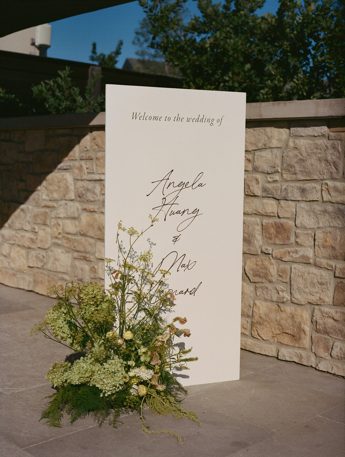 F4451033-DA5F-47BA-A792-705E1C46B791 2