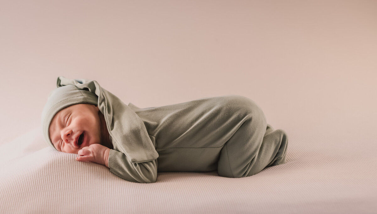 Brett Alan Summers newborn session0016