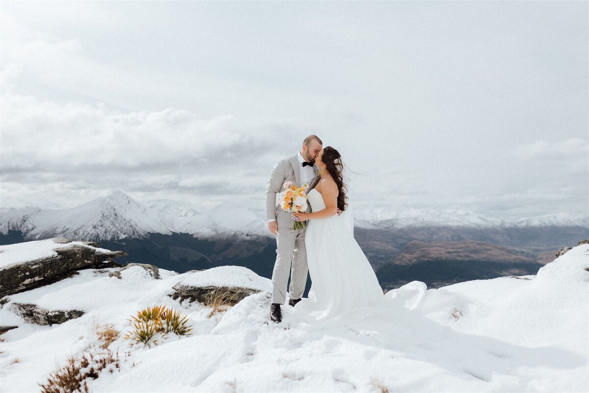Cecil Peak Heli elopement in queenstown