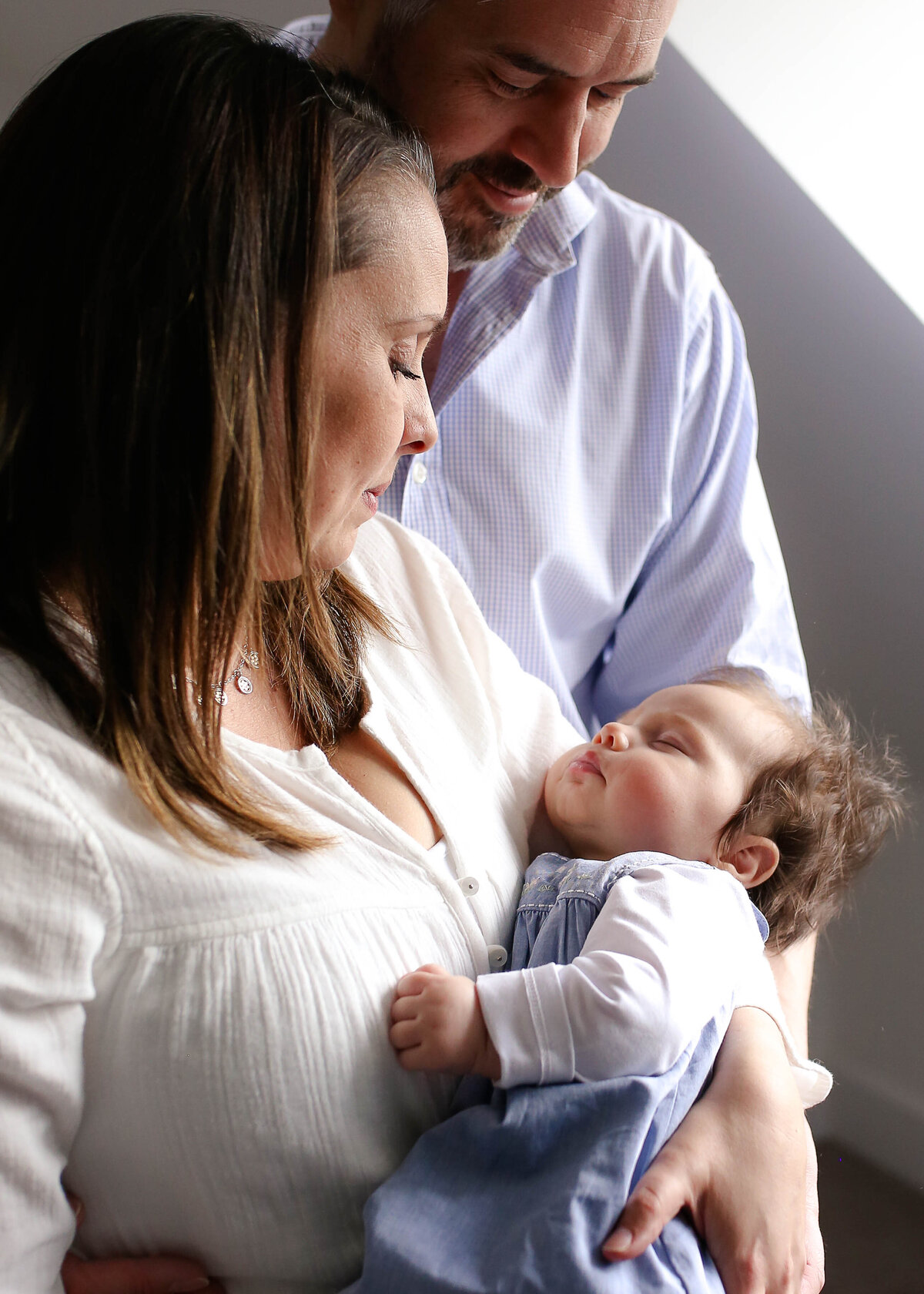 Vanessa is an experienced local photographer specialising in babies and newborns.