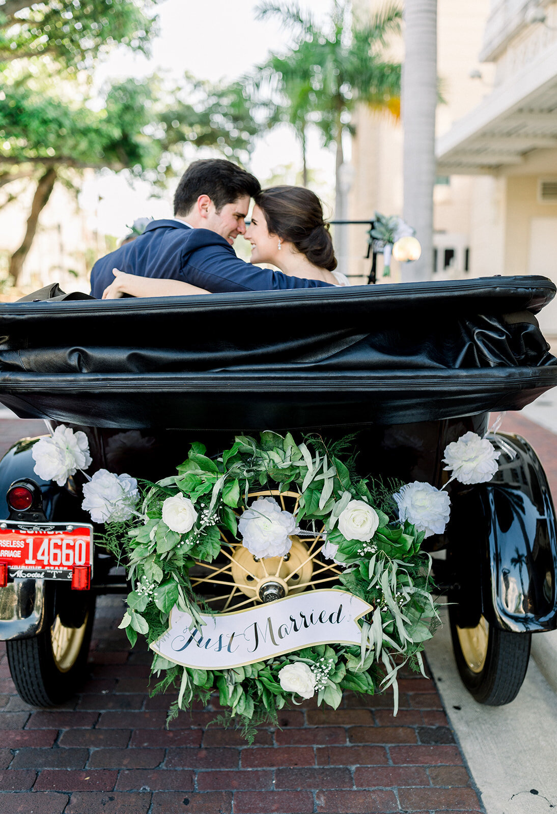 natalie-adam-fort-myers-veranda-wedding-photos-1590