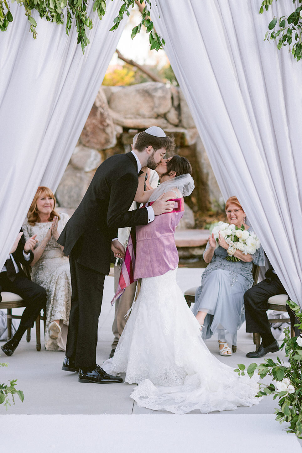 Soft and Romantic Wedding at Lotus House in Las Vegas - 44