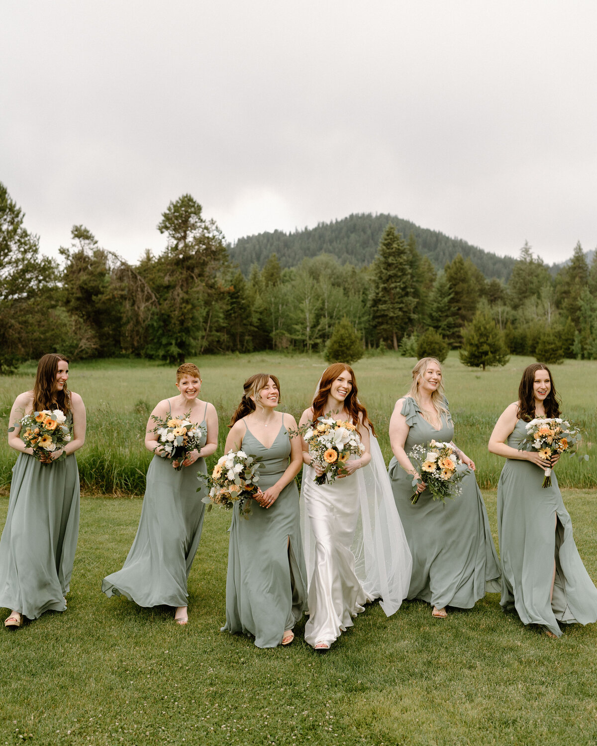wild_rabbits_farm_spokane_washington_june_wedding_04
