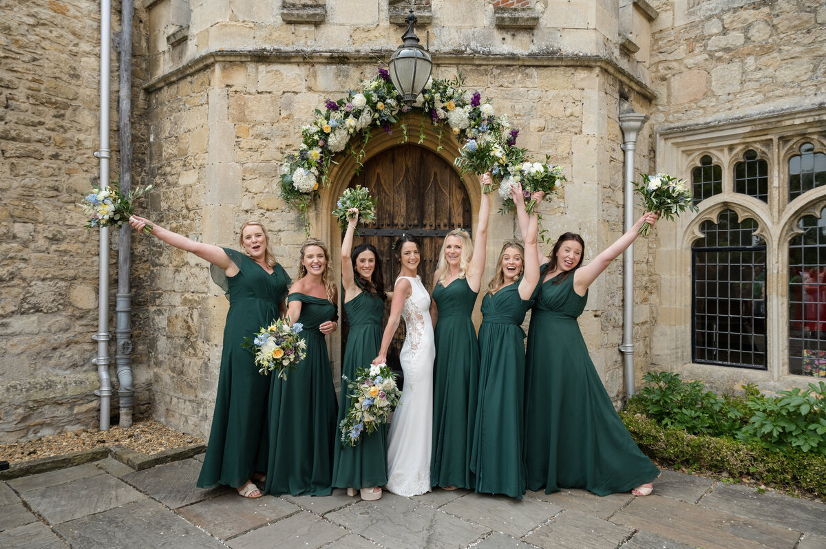 Notley-Abbey-wedding-photography-1092