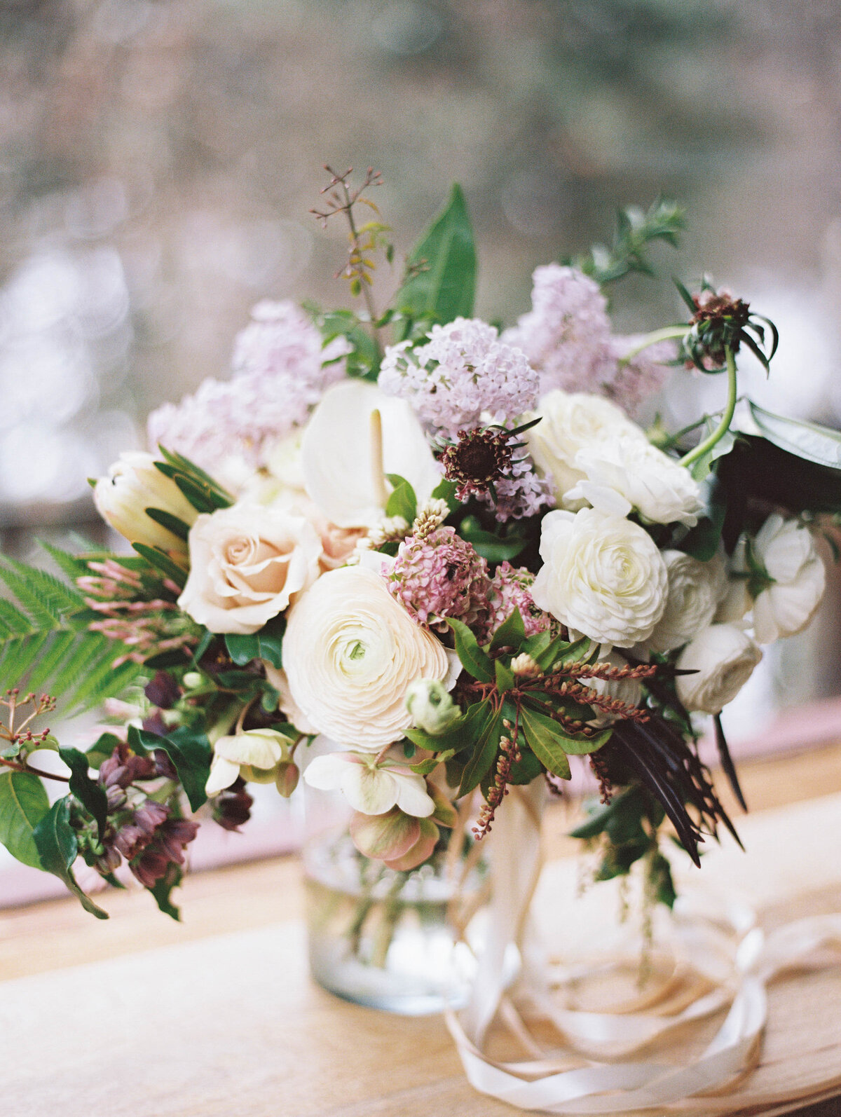 bride bouquet with soft colors