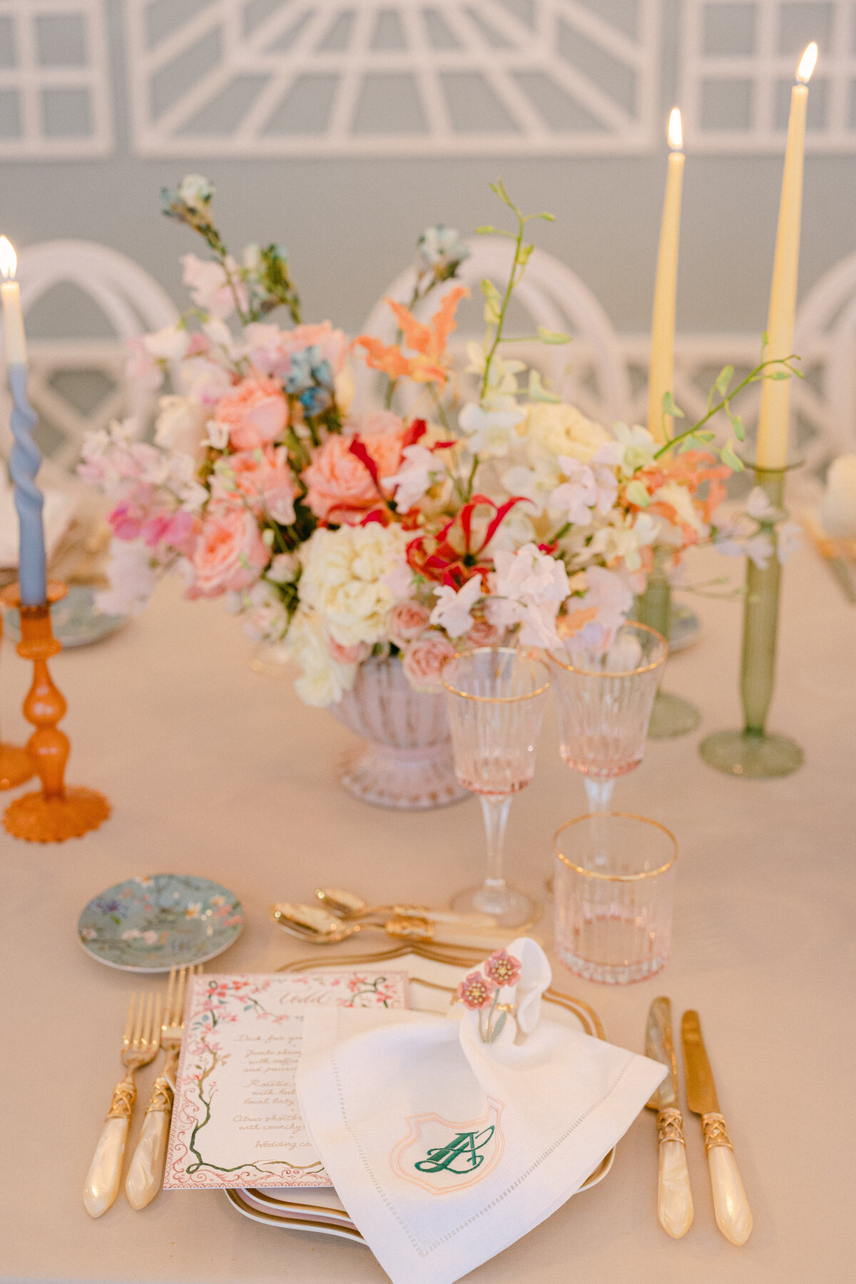 Luxury floral tableware and details inspiration @LavanderandRose