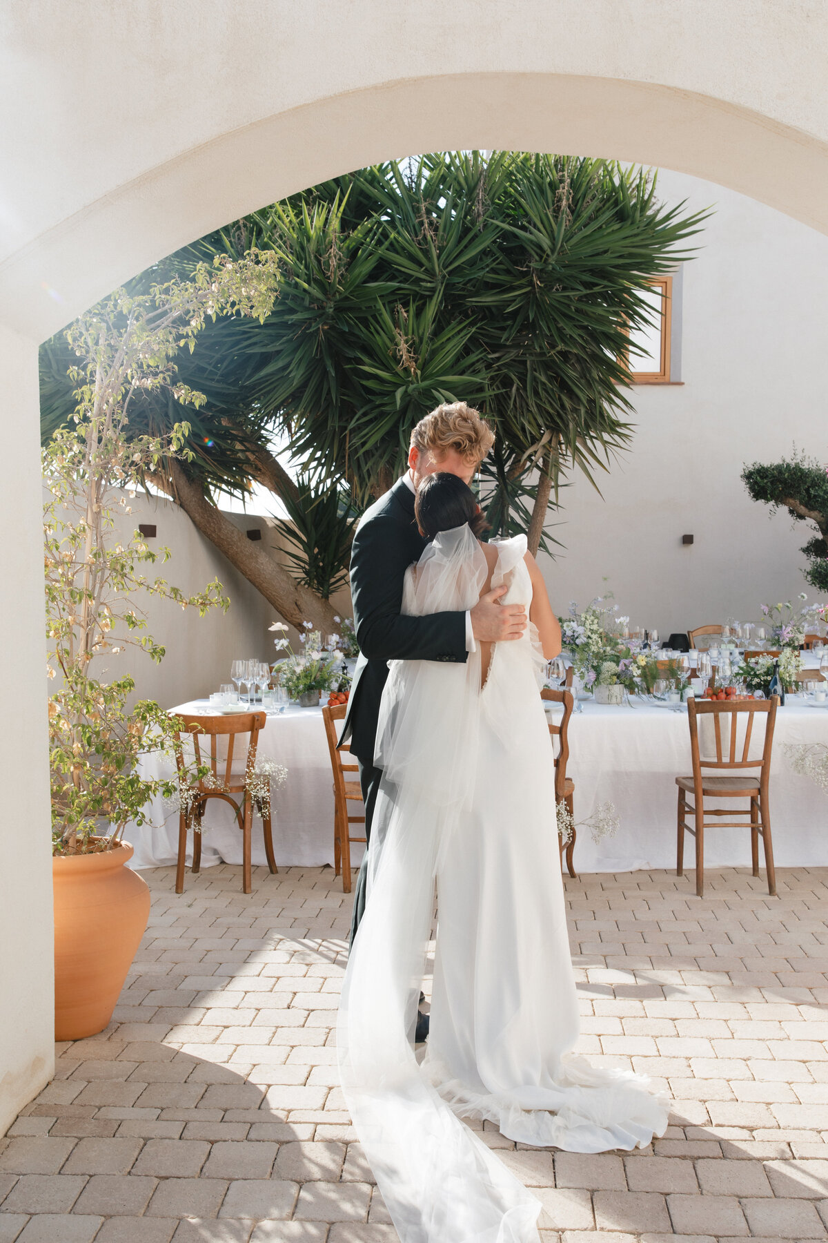 Masia Cabellut wedding venue in Barcelona Spain shot by Sierra Katrina Photography