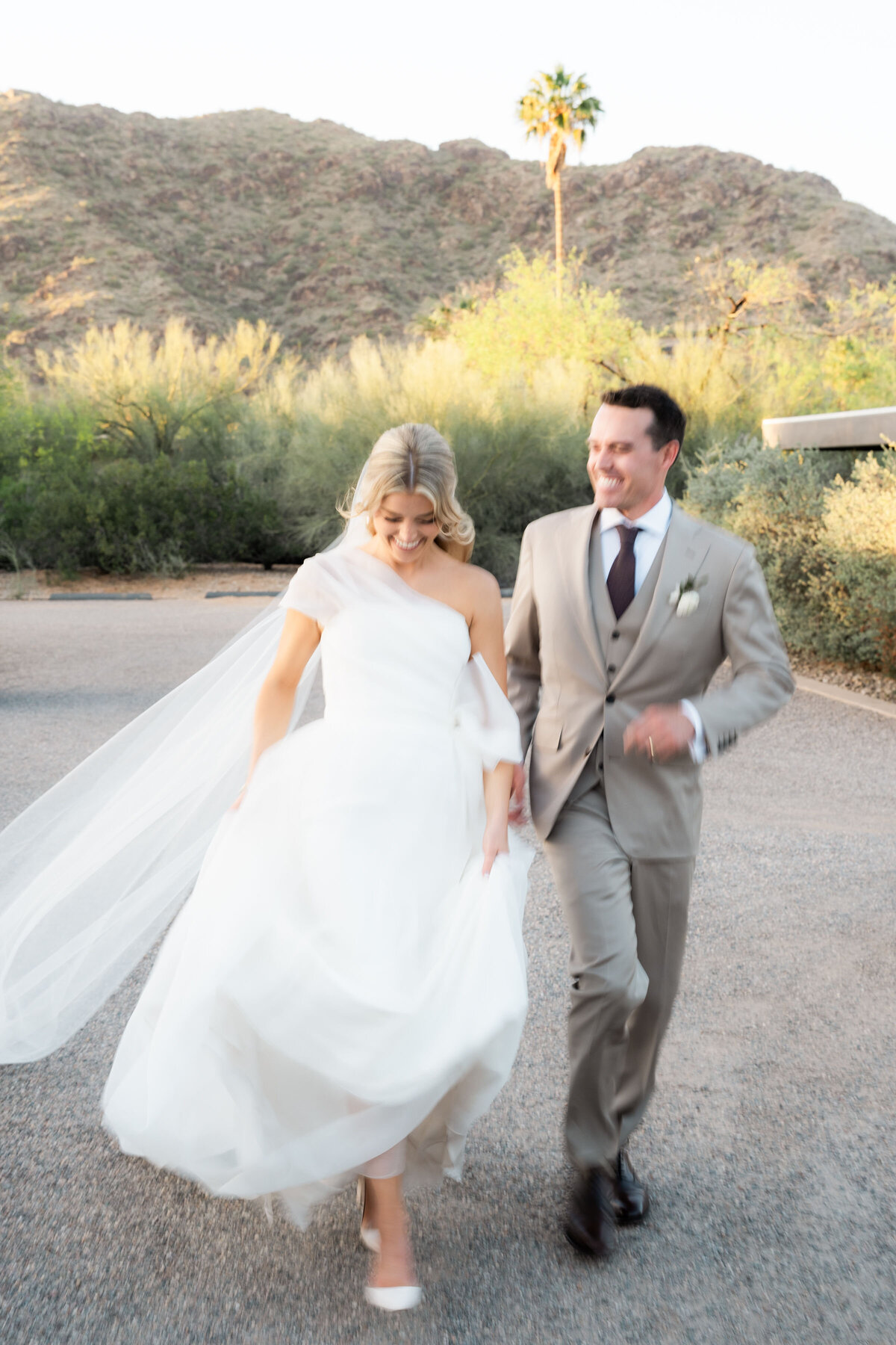 wedding-at-elchorro-scottsdale-joy-and-ben-photography-1731
