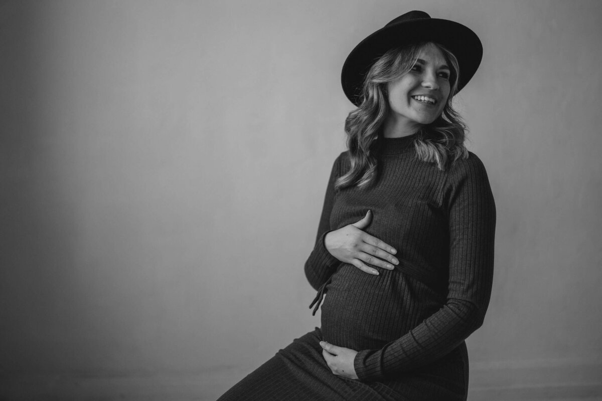 Babybauchshooting_Studio_Leipzig_Lysann_Neubert (5)