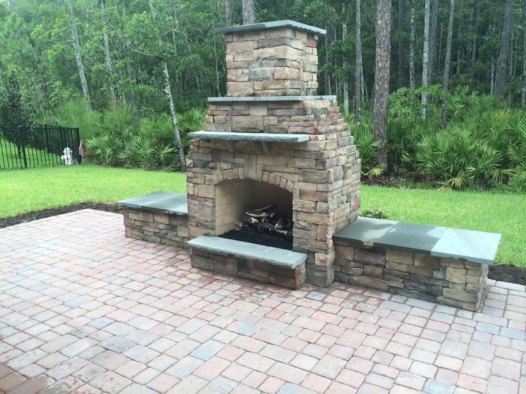 Outdoor fireplace Jacksonville FL