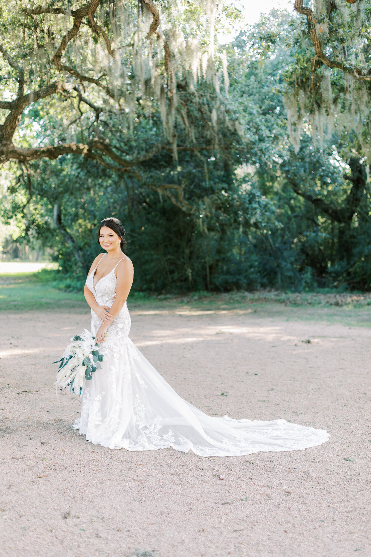 Portfolio | Bridal Portraits Session | Wedding Photography by Ink & Willow Associates | Victoria TX