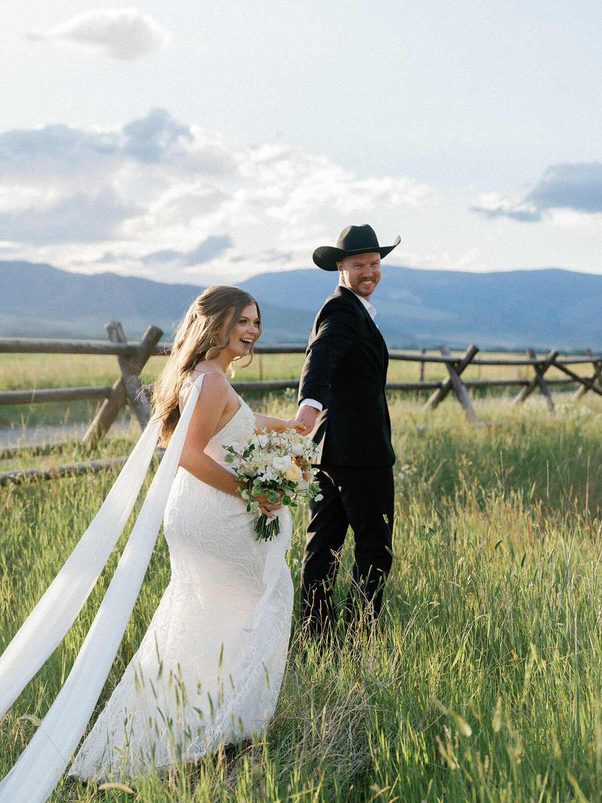Sam & Molly_The Copper Rose Ranch Montana-738