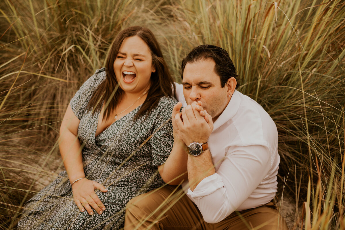 jujuphotography-tampaflorida-engagementsession-cypresspointparkbeach-floridengagementsession-meganandcraig-19