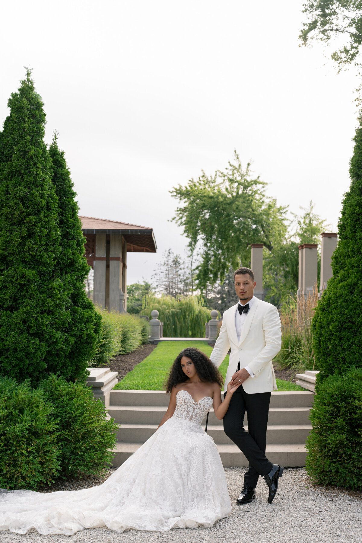 Berlez-Chicago-Wedding-Photographer-samantha-li-bridal-Eve-of-Milady-Armour-House-Editorial-201