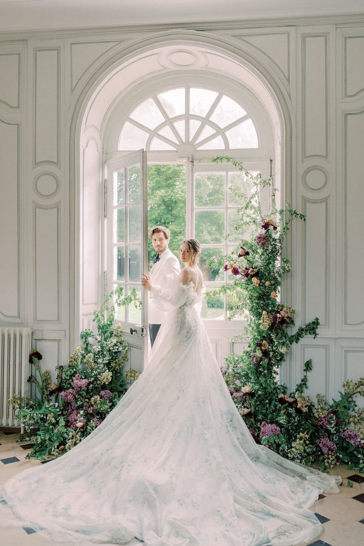 050623_Reverdie_Wedding-Editorial_SNEAK-PEEKS-17