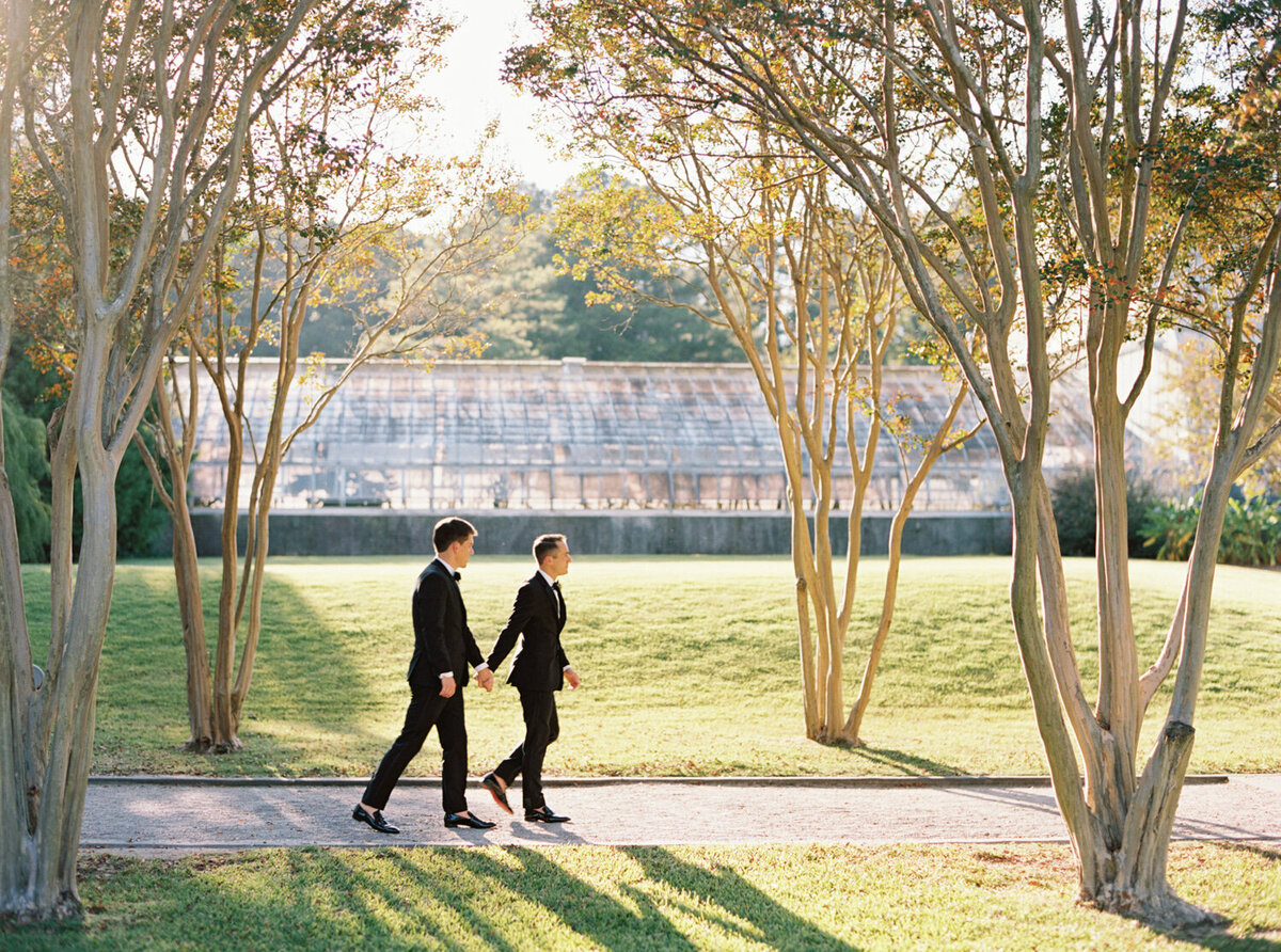 Same-sex-wedding-photographer 19