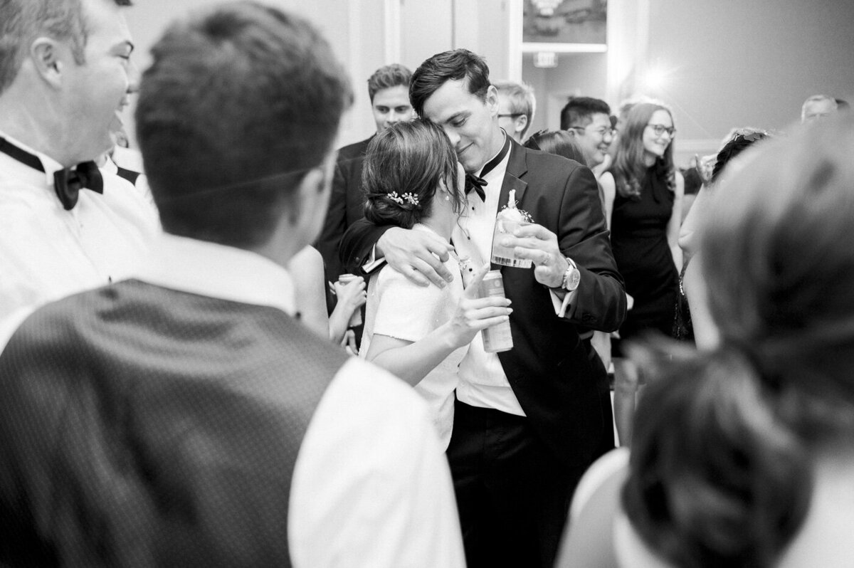 Notre-Dame-Smith-Ballroom-Summer-Wedding57