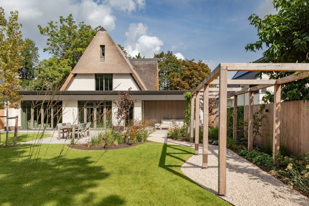 Villa Bergen Exterieur BOU Living