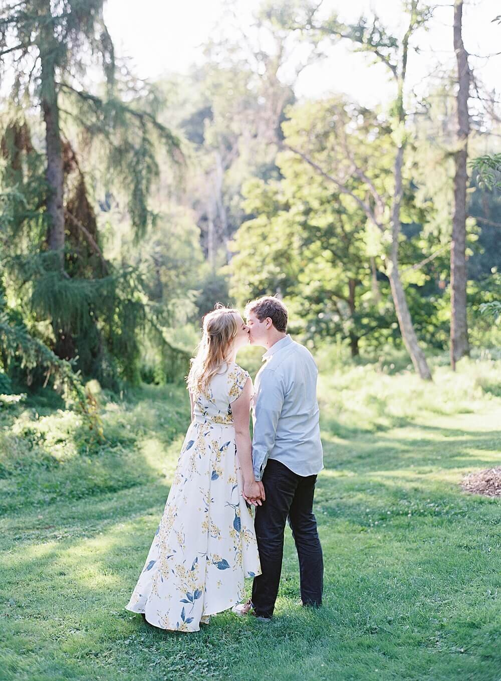 uw-arboretum-engagement-photos-jacqueline-benet_0006