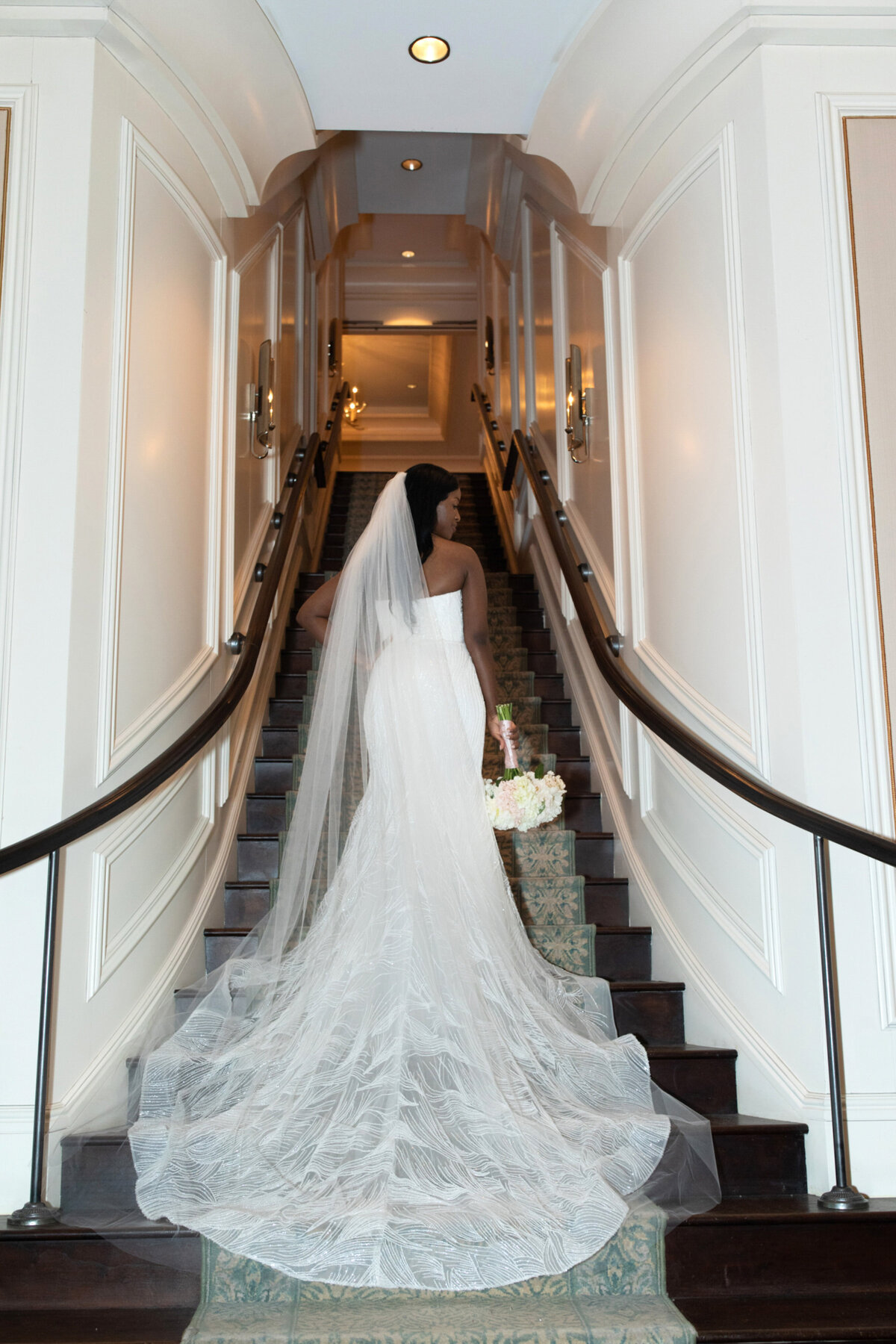 atlanta-black-bride-elegant-bridal-portrait-grand-staircase