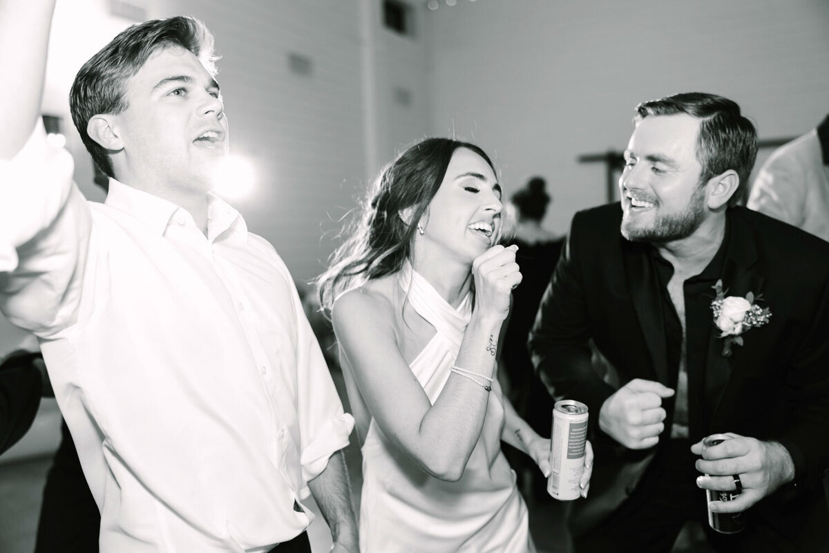Sydney-and-Carsen-Luxury-wedding-in-Dallas-Texas-Bella-Vista-Wedding-Planning-010