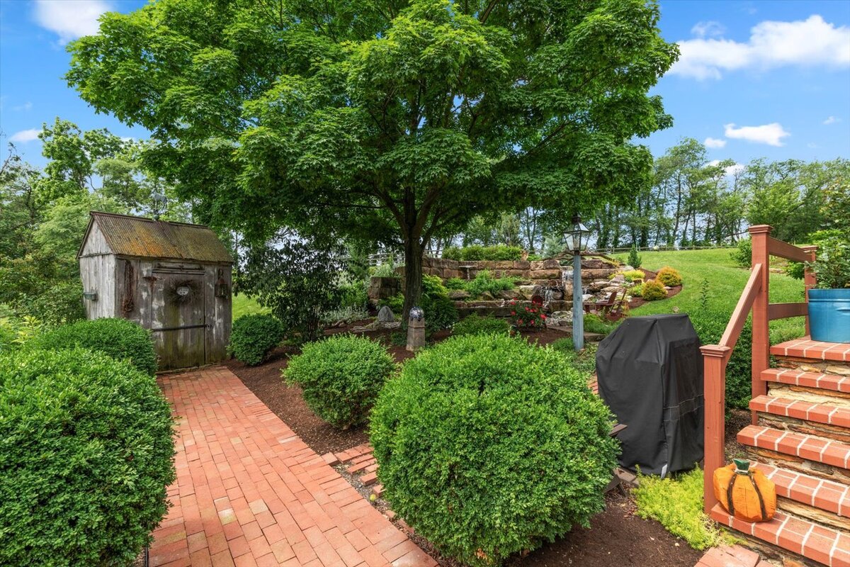 19-Vincent & Morgan RE Media_3646 Meadow View Rd, Manheim, PA-19