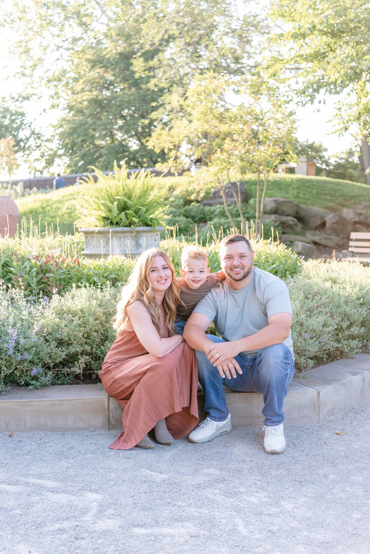 Pittsburgh-PA-Family-Session-Magnolia-And-Grace-Photography-Co-Melon-Park-Walled-Garden-KorieV# (1)-20