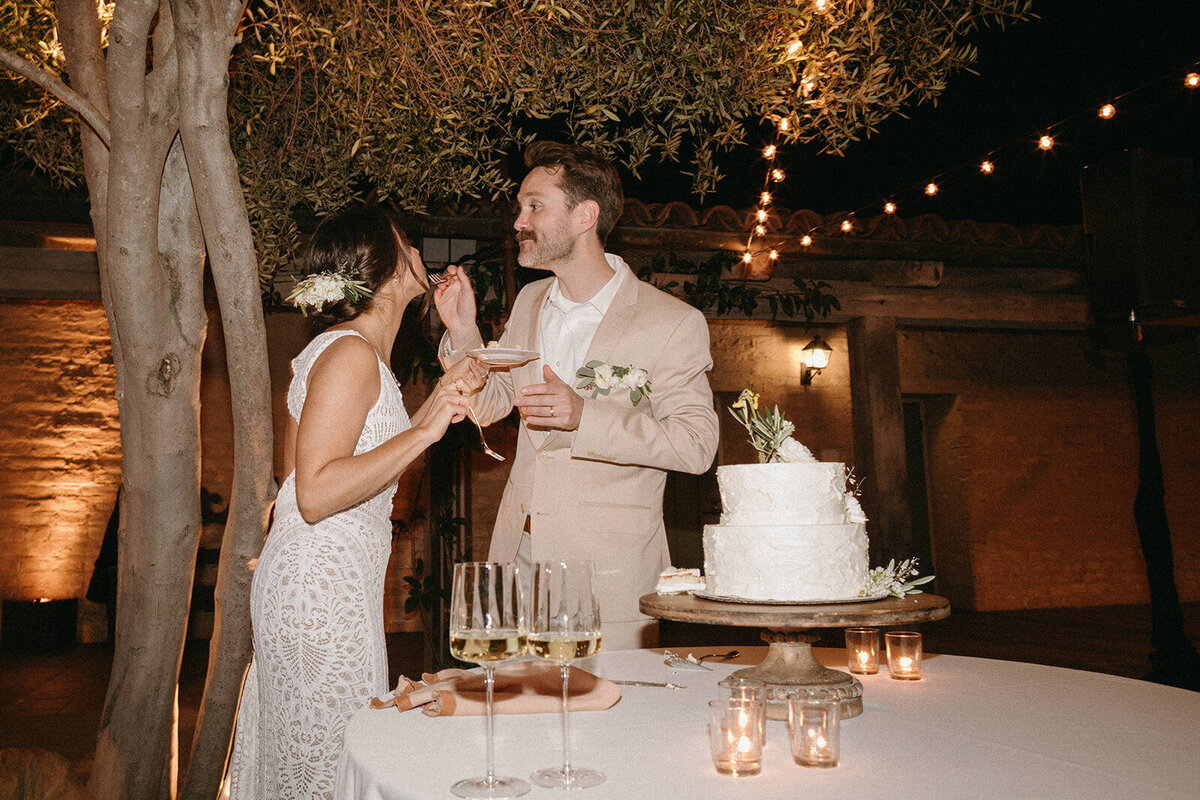 Dreamy-Outdoor-Wedding-Santa-Barbara-Historical-Museum-Megan-Rose-Events39