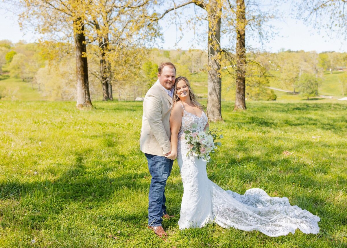 bride-groom-mountain-views-lewallen-farms-ga