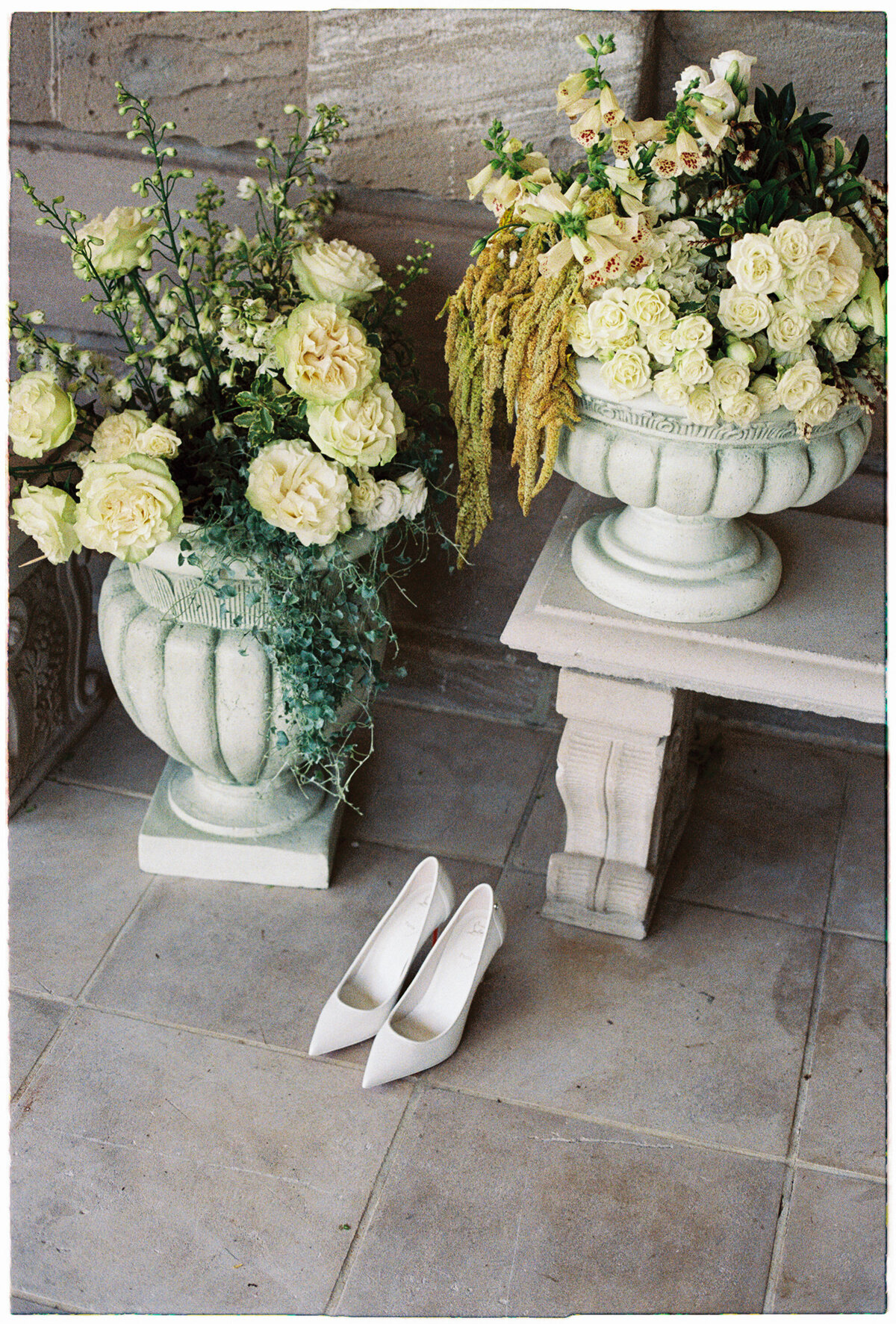 golden hour champagne ivory stone manor wedding lake geneva-109