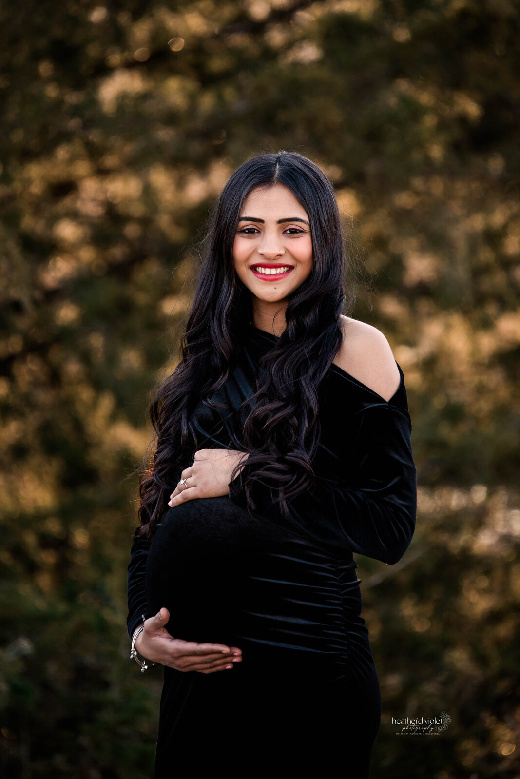 maternity photographer in Lafayette IN, maternity portraits in Lafayette IN, professional maternity photos