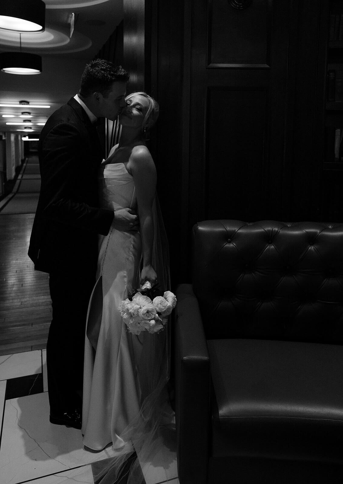 Black-and-white-NYC-wedding-session