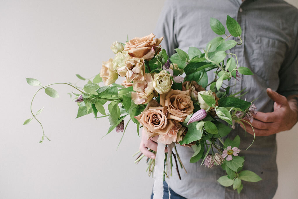 Avas Flowers Brooklyn Ny Dozen Roses / City brooklyn, kings conty